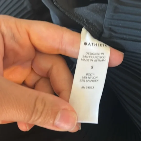 Athleta cosmic skirt in black - Picture 5 of 6